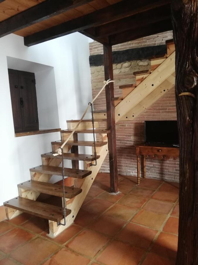 Casa Rural El Enebro 4 Estrellas Navamorcuende Exterior foto